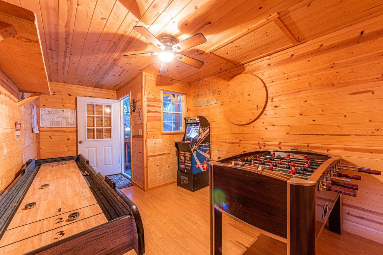 Cabin #4 The Wolves Den - Pet Friendly- Sleeps 6 - Playground & Game Room Пейсън Екстериор снимка